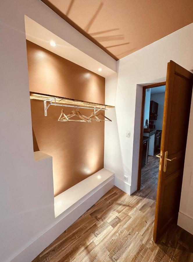 Studio 2 Du Spa Celinie Warcq エクステリア 写真