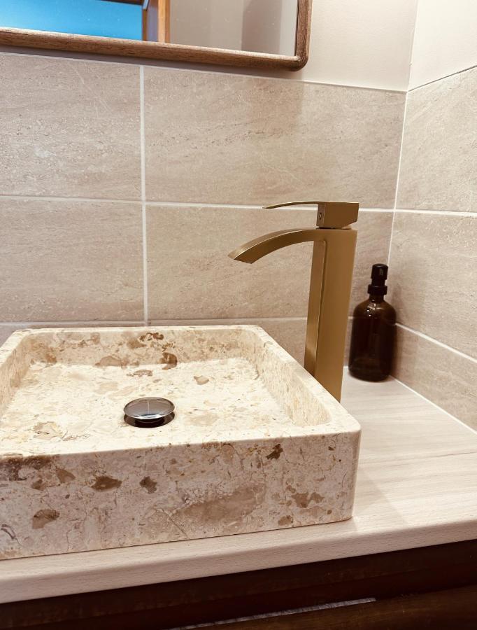 Studio 2 Du Spa Celinie Warcq エクステリア 写真
